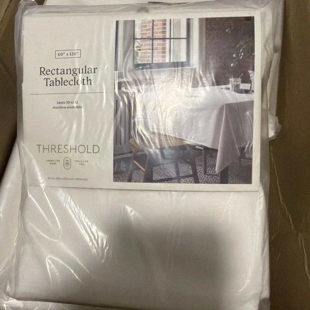 Threshold White Rectangular Tablecloth 60x120 Seats 10-12 Cotton Blend NEW
